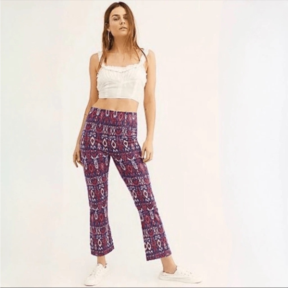 Free People Ikat Tribal Printed Pull On Knit Cropped Flare Pants Sz 6